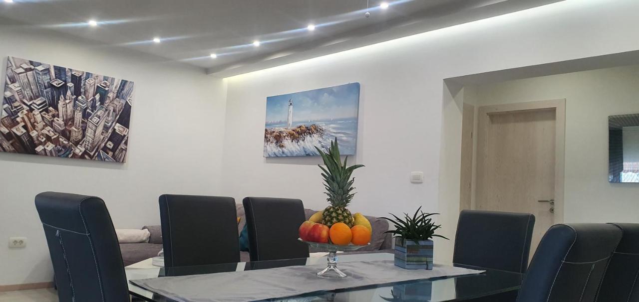 Urban Luxury Suites Juricevic Duće Exteriér fotografie