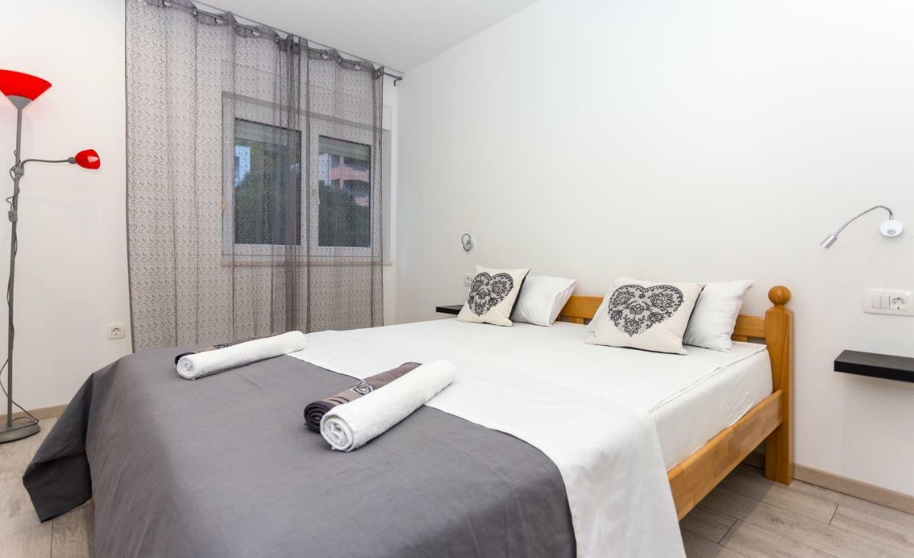 Urban Luxury Suites Juricevic Duće Exteriér fotografie