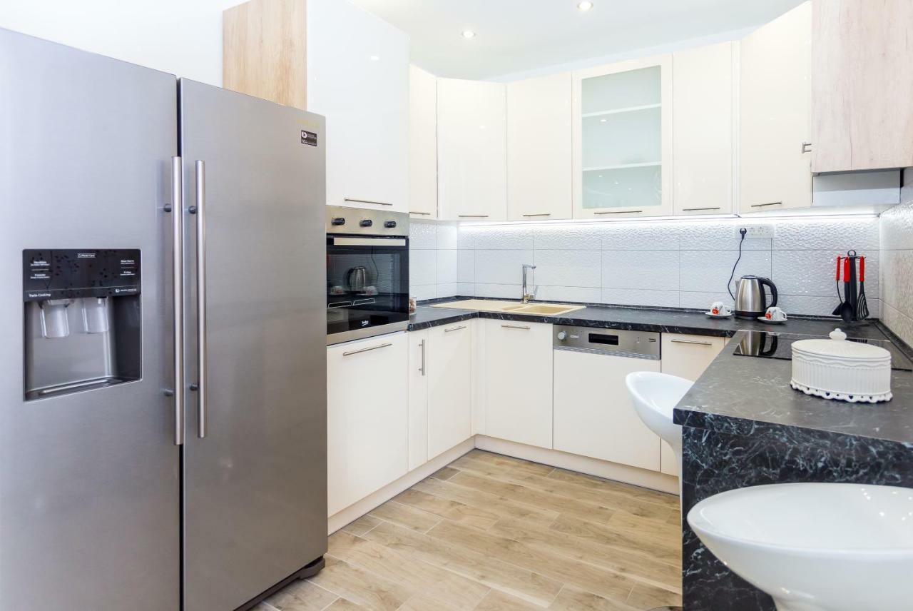 Urban Luxury Suites Juricevic Duće Exteriér fotografie