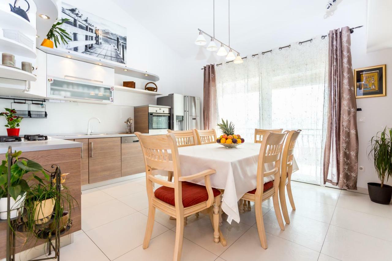 Urban Luxury Suites Juricevic Duće Exteriér fotografie