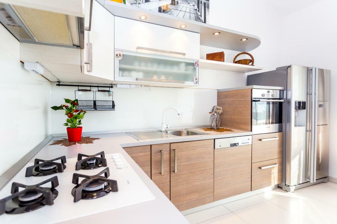 Urban Luxury Suites Juricevic Duće Exteriér fotografie